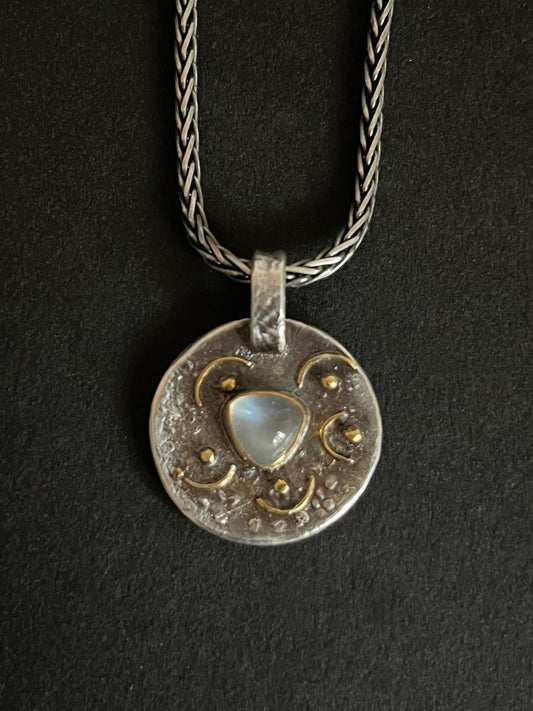 Heavy Curly Moonstone Necklace